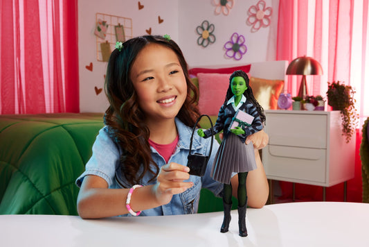 Universal Pictures’ Wicked Poupée Elphaba à L’Université de Shiz