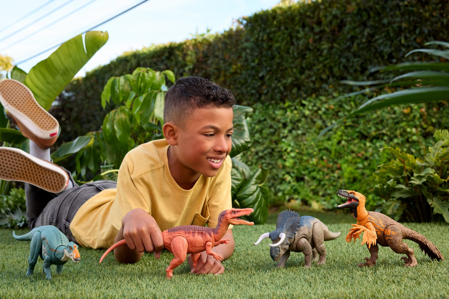 Jurassic World Dinosaurio de Juguete Rebirth Rugido Salvaje Spiclypeus