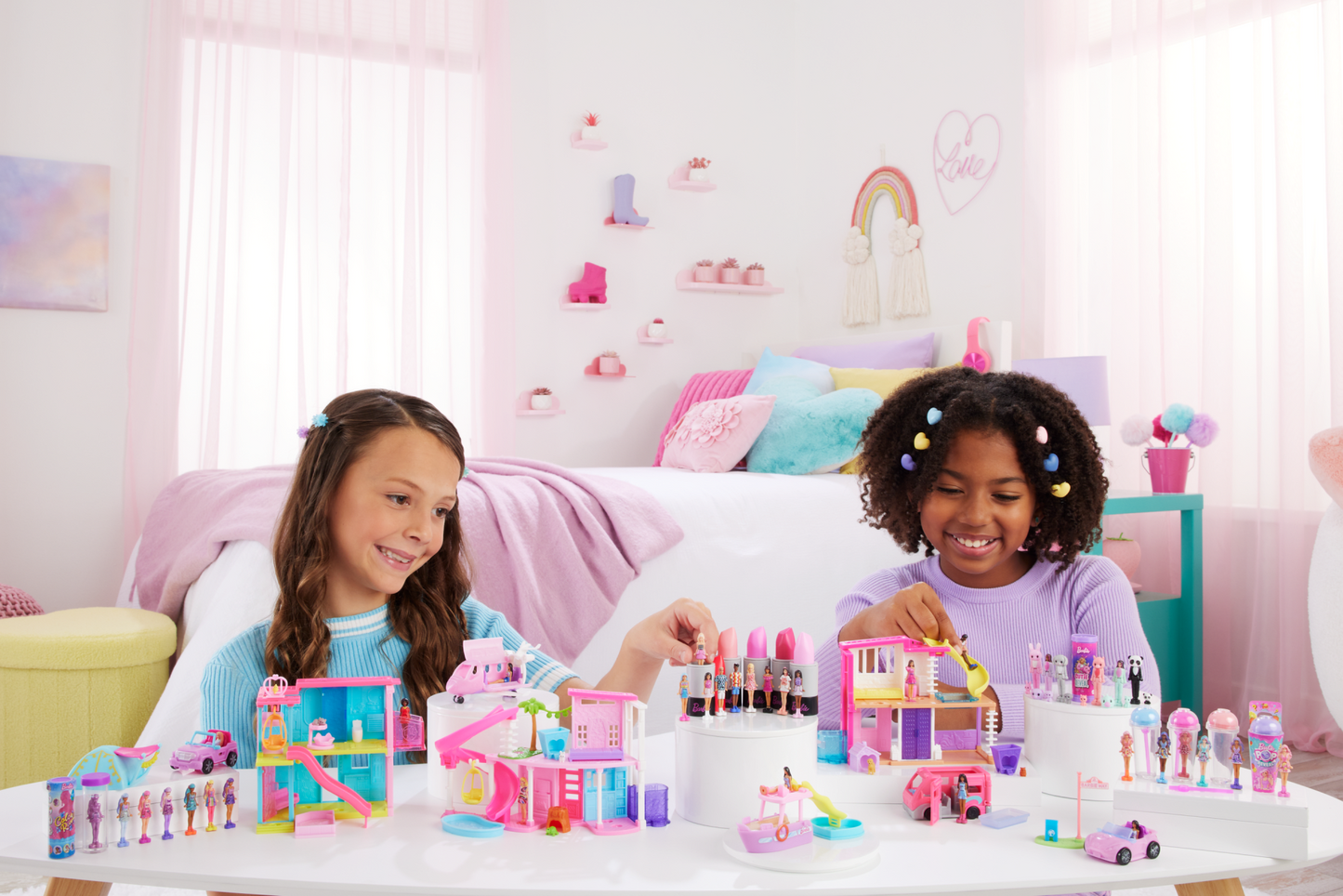 Barbie Mini BarbieLand Casa de Muñecas de los Sueños