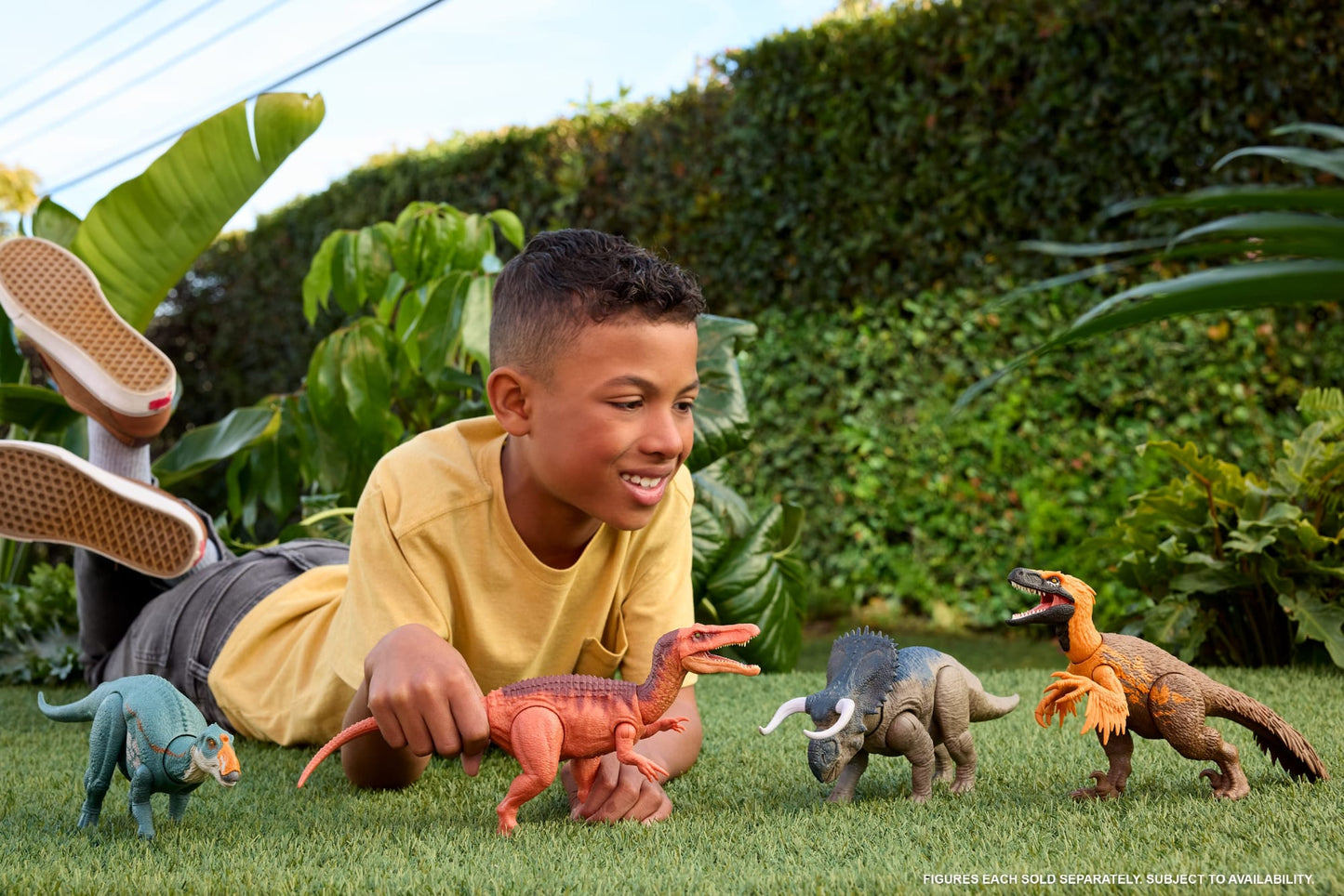 Jurassic World Dinossauro de Brinquedo Rebirth Rugido Selvagem Aucasaurus