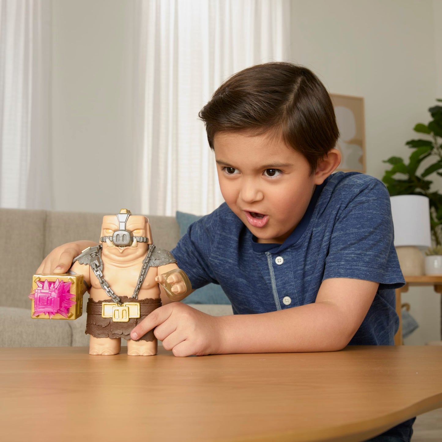 Minecraft – Figurine Surdimensionnée – Grand Cochon Mode Combat, Sons