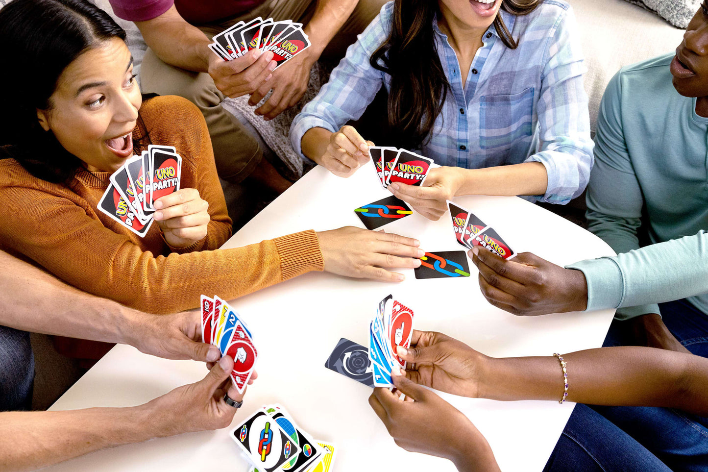 UNO Juego de Cartas Party Renovado