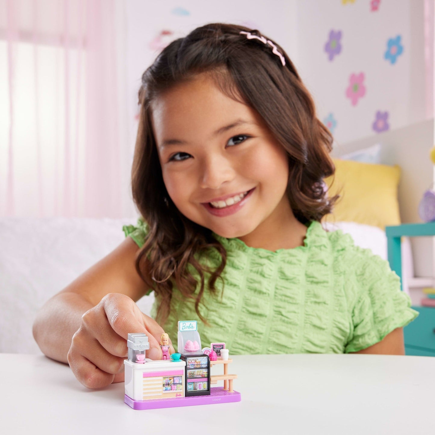 Barbie Mini BarbieLand Conjunto de Brinquedo Cafeteria com Mini Boneca