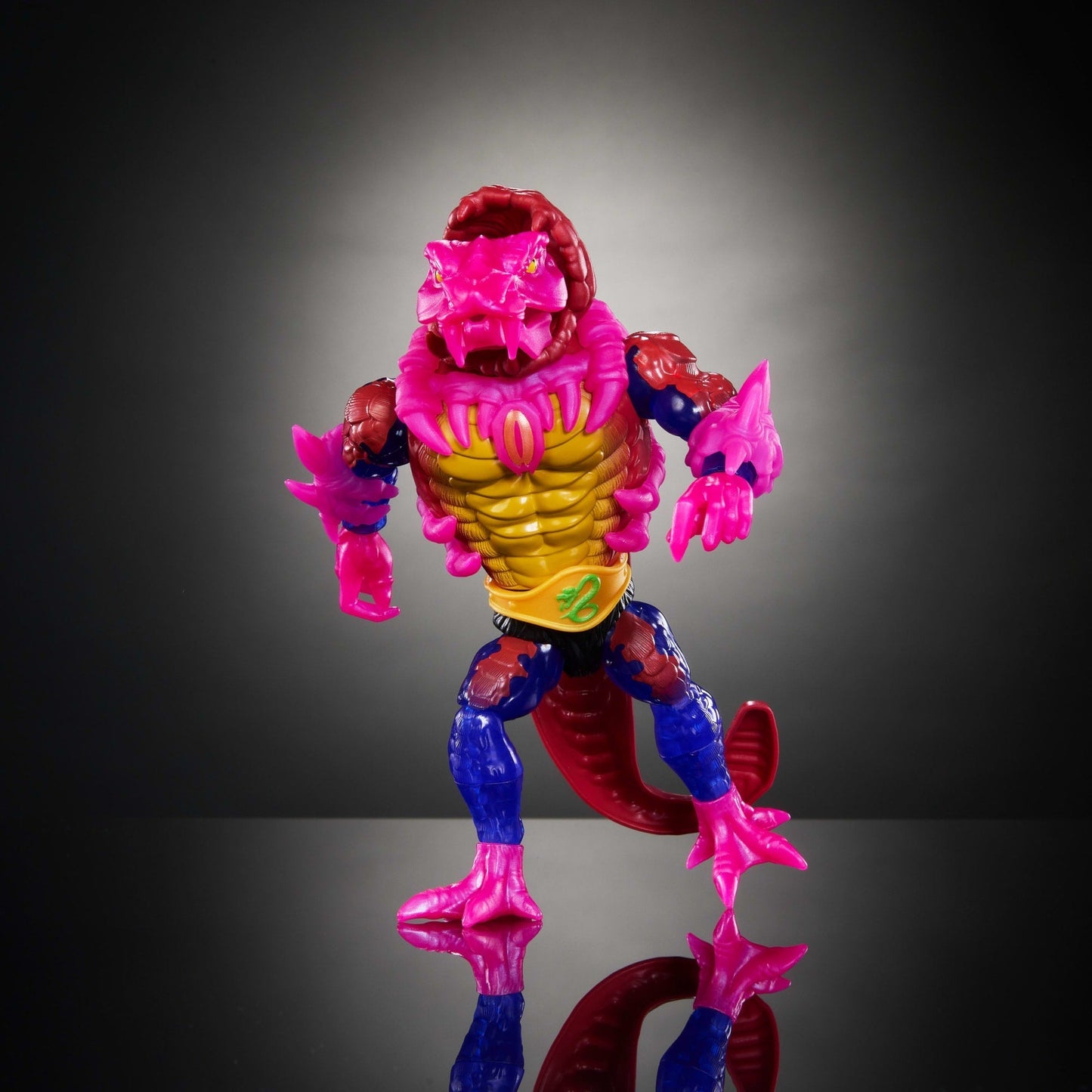 Masters of the Universe Turtles of Grayskull Figura de Acción Rattlor de 5.5 pulgadas