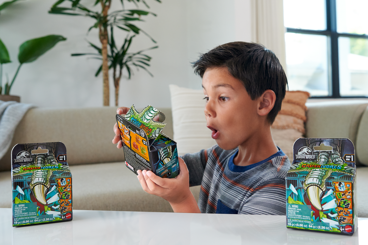 Jurassic World-Dinos Dévoreurs-Mini Dinosaure Avec Surprises