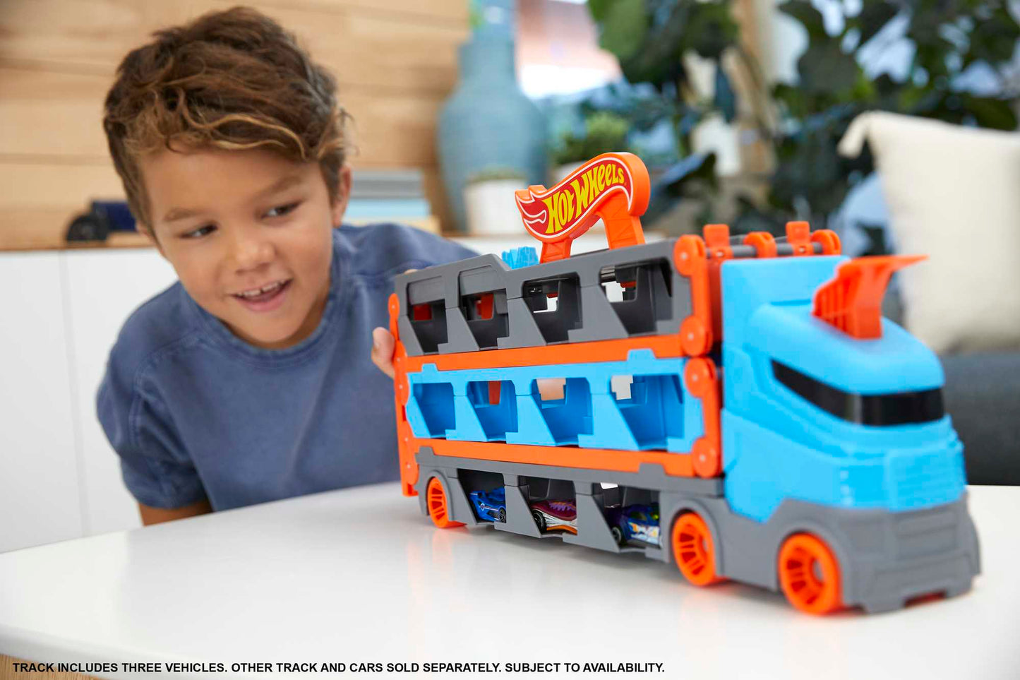 Hot Wheels City Pista de Brinquedo Reboque de Pista de Corridas