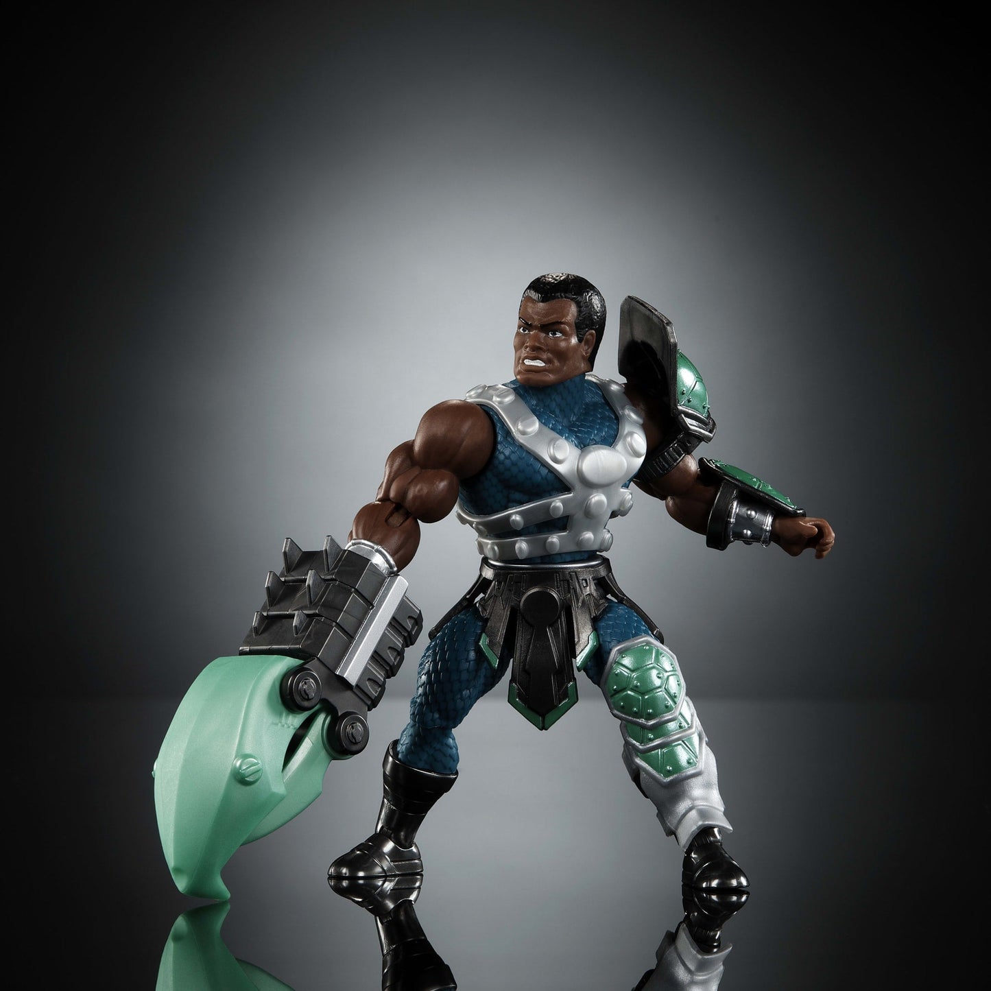 Masters of the Universe Tartarugas of Grayskull Figura de Ação Clamp Champ de 5.5 polegadas
