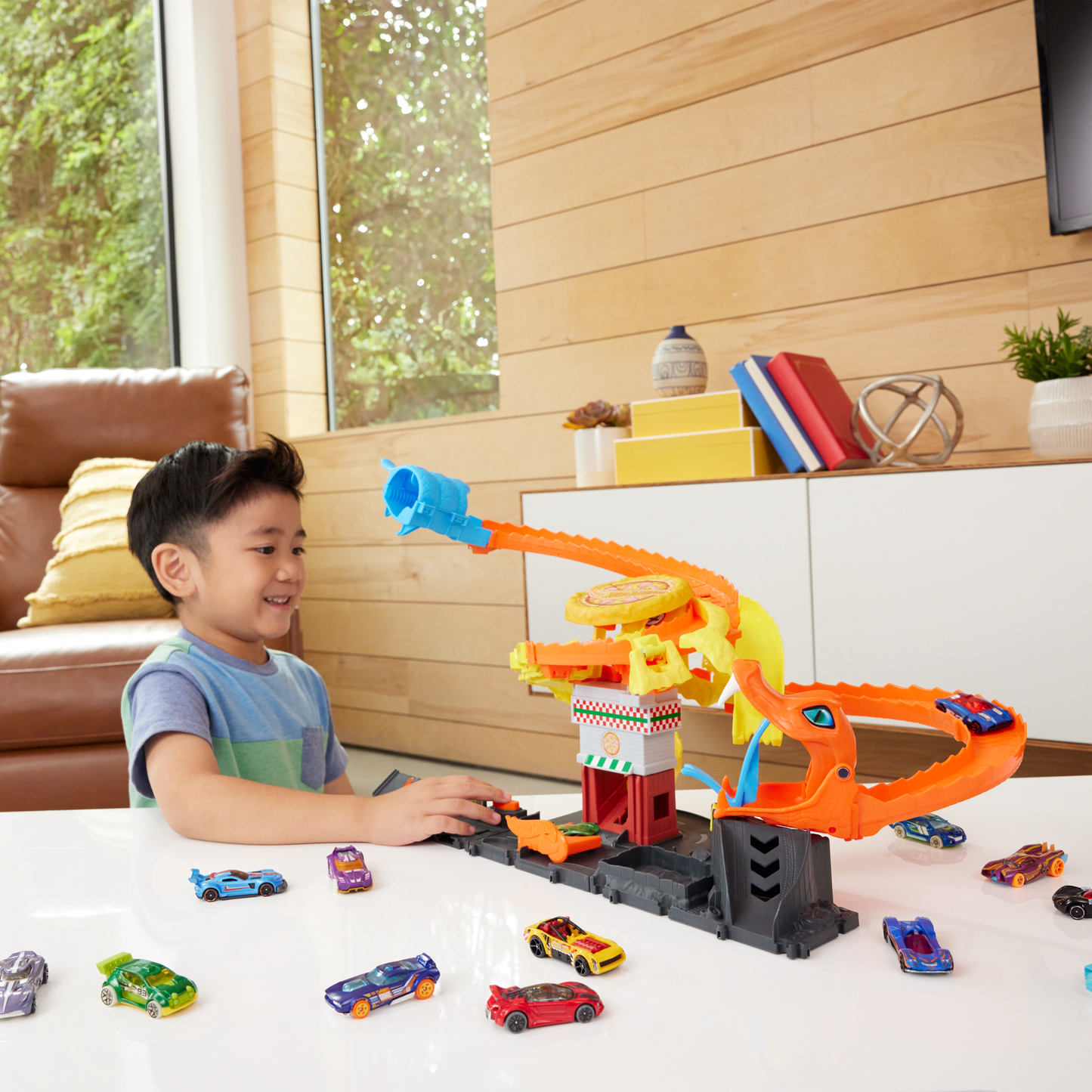 Hot Wheels City Pista de Brinquedo Ataque de Cobra vs Pizzaria